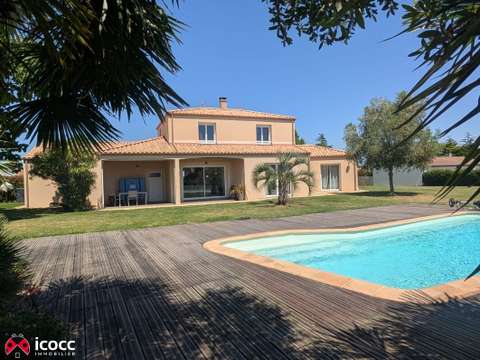 Vente maison 8 pièces Sainte-Hermine 85