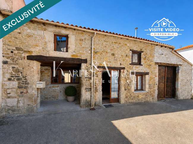 Maison 4 pièces 117 m² · à Saint-Jean-d'Hermine · 117 m² · 137 000 €