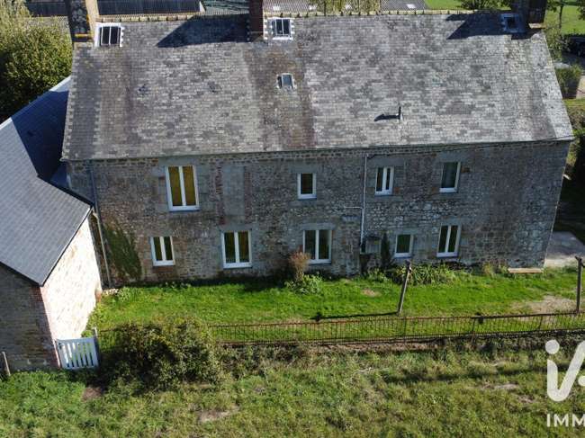 Maison 14 pièces 225 m² · à Sainte-Honorine-la-Chardonne · 225 m² · 328 600 €