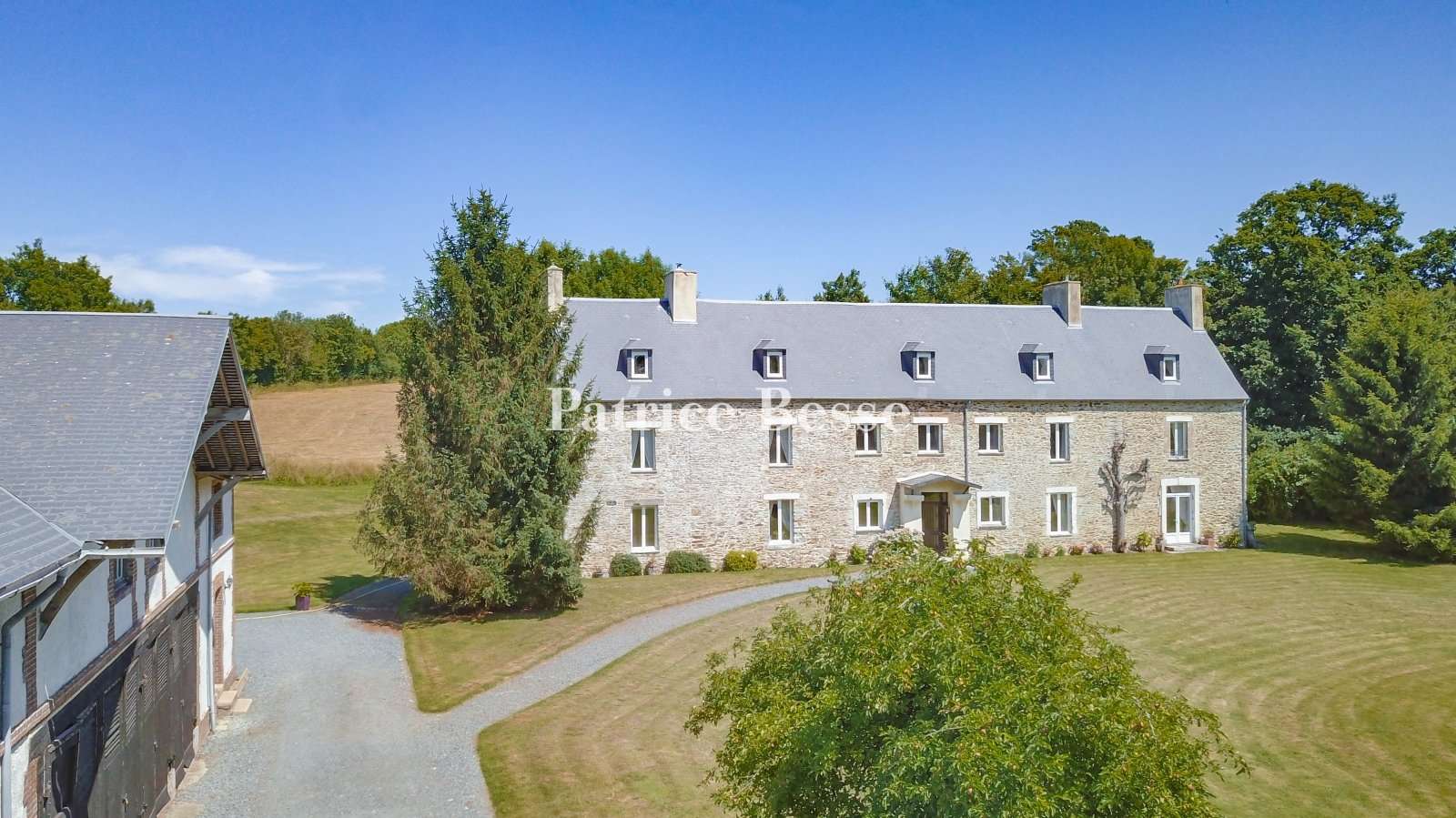 Vente Maison à Sainte-Marguerite-d'Elle (14330) : à vendre / 300m²