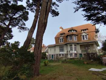 Vente maison 11 pièces