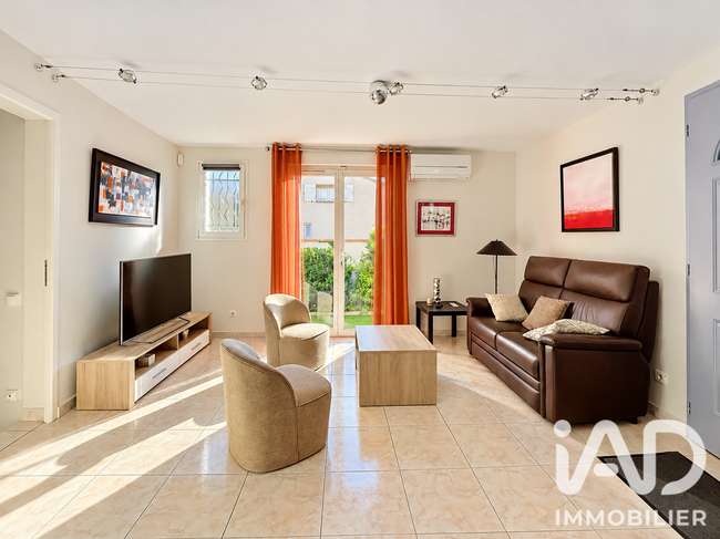 Maison 3 pièces 67 m² · à Sainte-Marie-la-Mer · 67 m² · 250 000 €