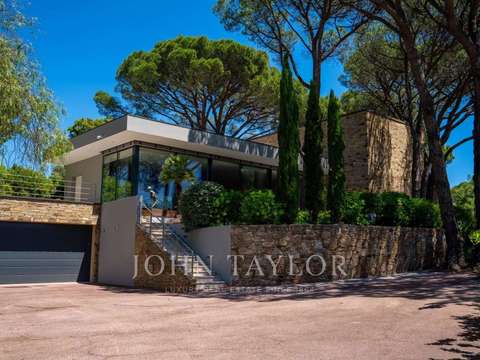 Vente maison 8 pièces Sainte-Maxime 83