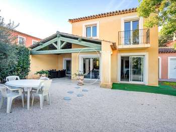 Vente maison 4 pièces Sainte-Maxime 83