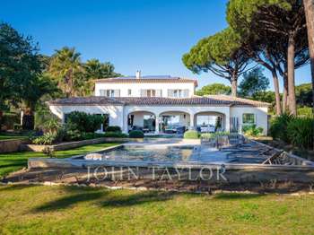 Vente maison 9 pièces Sainte-Maxime 83
