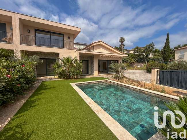 Maison 5 pièces 125 m² · à Sainte-Maxime · 125 m² · 1 207 000 €