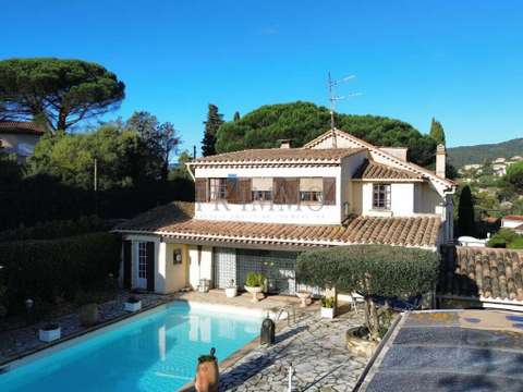 Vente maison 6 pièces Sainte-Maxime 83