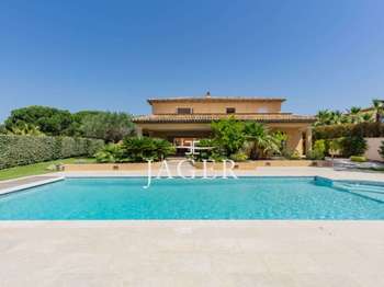 Vente maison 9 pièces Sainte-Maxime 83