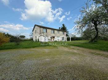 Vente maison 9 pièces Sainte-Néomaye 79
