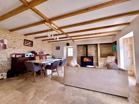 Vente maison 6 pièces Sainte-Ouenne 79