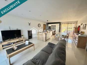 Vente maison 5 pièces Sainte-Ouenne 79