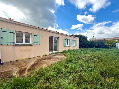 Vente maison 4 pièces Sainte-Pazanne 44