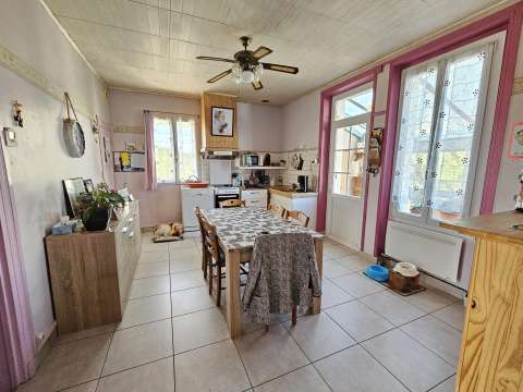 Vente maison 6 pièces Sainte-Radegonde 79