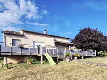 Vente maison 7 pièces Sainte-Radegonde 79