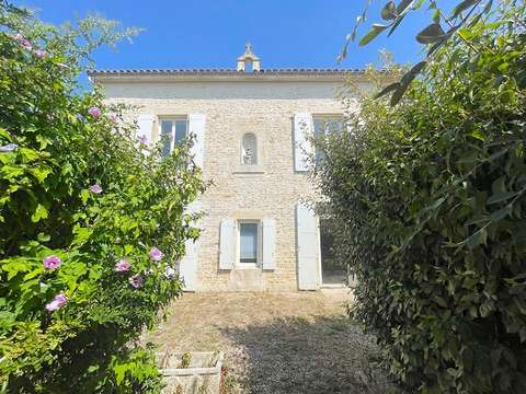 Vente maison 12 pièces Sainte-Radégonde-des-Noyers 85