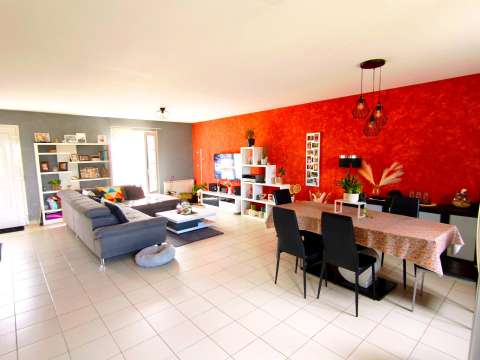 Vente maison 4 pièces Sainte-Sabine-sur-Longève 72