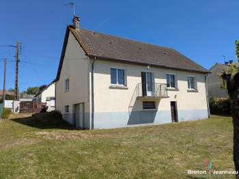 Vente maison 5 pièces Sainte-Suzanne 53