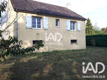 Vente maison 4 pièces Sainte-Suzanne 53