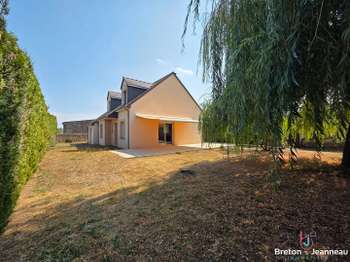 Vente maison 5 pièces Sainte-Suzanne 53