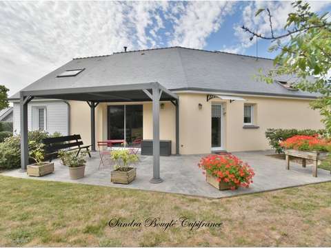 Vente maison 7 pièces Sainte-Suzanne-et-Chammes 53