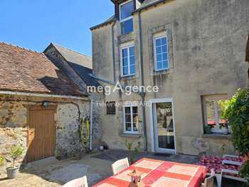 Vente maison 8 pièces Sainte-Suzanne-et-Chammes 53