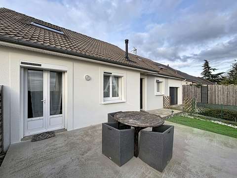 Vente maison 6 pièces Sainte-Suzanne-et-Chammes 53