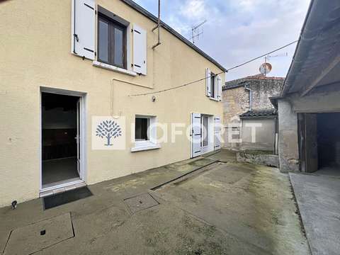 Vente maison 5 pièces Sainte-Verge 79