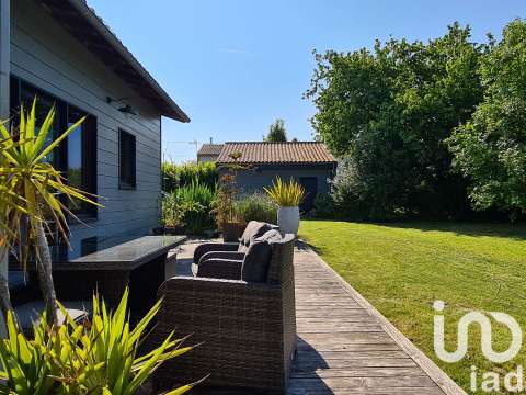 Vente maison 4 pièces Saintes 17