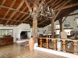 Vente maison 9 pièces