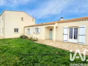 Vente Maison 5 chambresSaintes