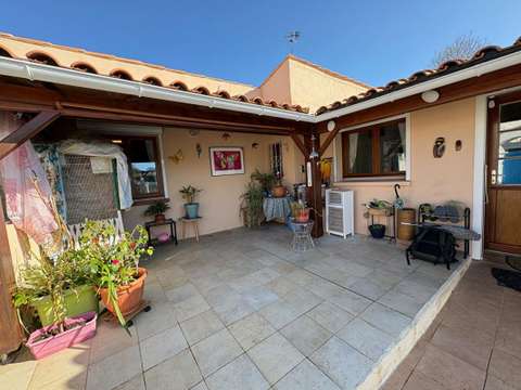 Vente maison 4 pièces Saintes 17