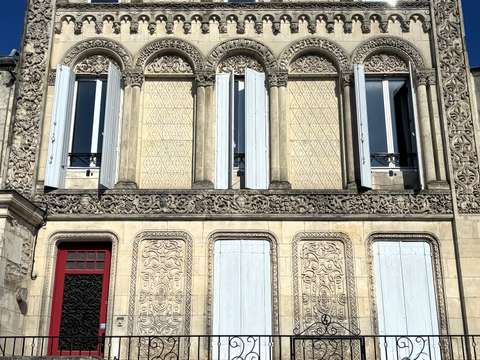 Vente maison 7 pièces Saintes 17