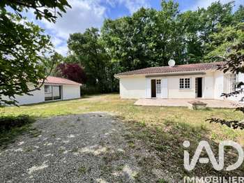 Vente maison 5 pièces Saintes 17
