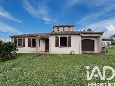 Vente maison 5 pièces Saintes 17