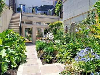 Vente maison 10 pièces Saintes 17