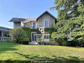 Vente Maison 5 chambresSaintes