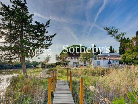 Vente maison 9 pièces Saintes-Maries-de-la-Mer 13