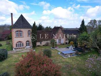 Maison 7 pièces 160 m² · à Salbris · 160 m² · 695 000 €