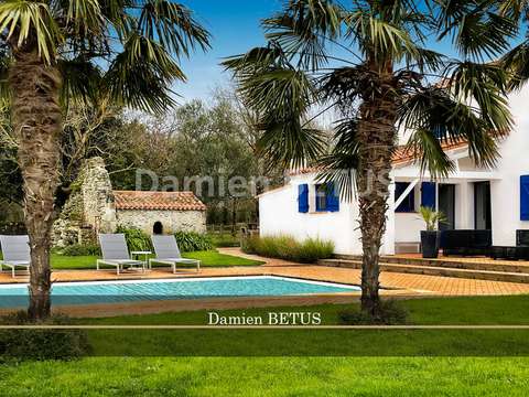 Vente maison 11 pièces Sallertaine 85