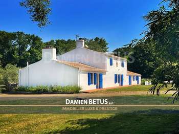 Vente maison 11 pièces