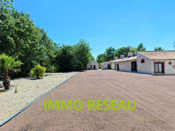 Vente maison 12 pièces Sallertaine 85