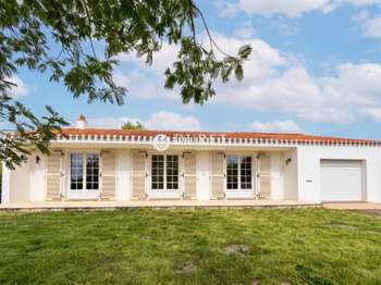 Vente maison 6 pièces Sallertaine 85