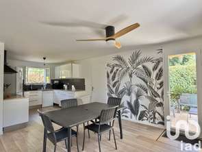 Vente Maison 4 chambresSalles