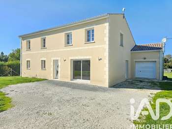 Vente Maison 6 chambresSalles-d'Angles