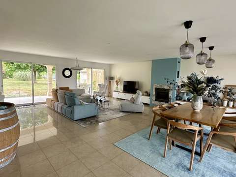 Vente maison 8 pièces Salles-de-Barbezieux 16