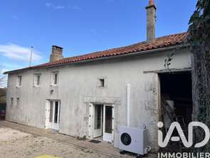 Vente Maison 4 chambresSalles-de-Villefagnan