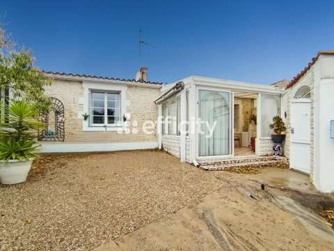 Vente maison 4 pièces Salles-sur-Mer 17