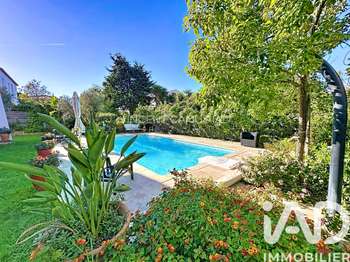 Vente maison 8 pièces Sanary-sur-Mer 83
