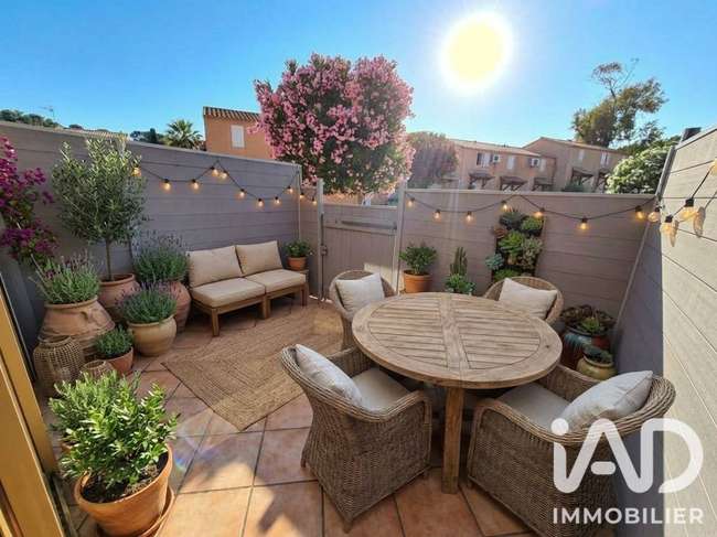 Maison 2 pièces 43 m² · à Sanary-sur-Mer · 43 m² · 200 000 €