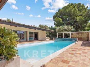 Vente maison 12 pièces Sanary-sur-Mer 83